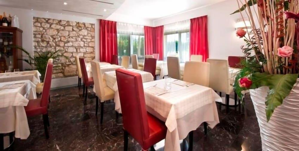 La Grotta Hotel Verona Eksteriør bilde